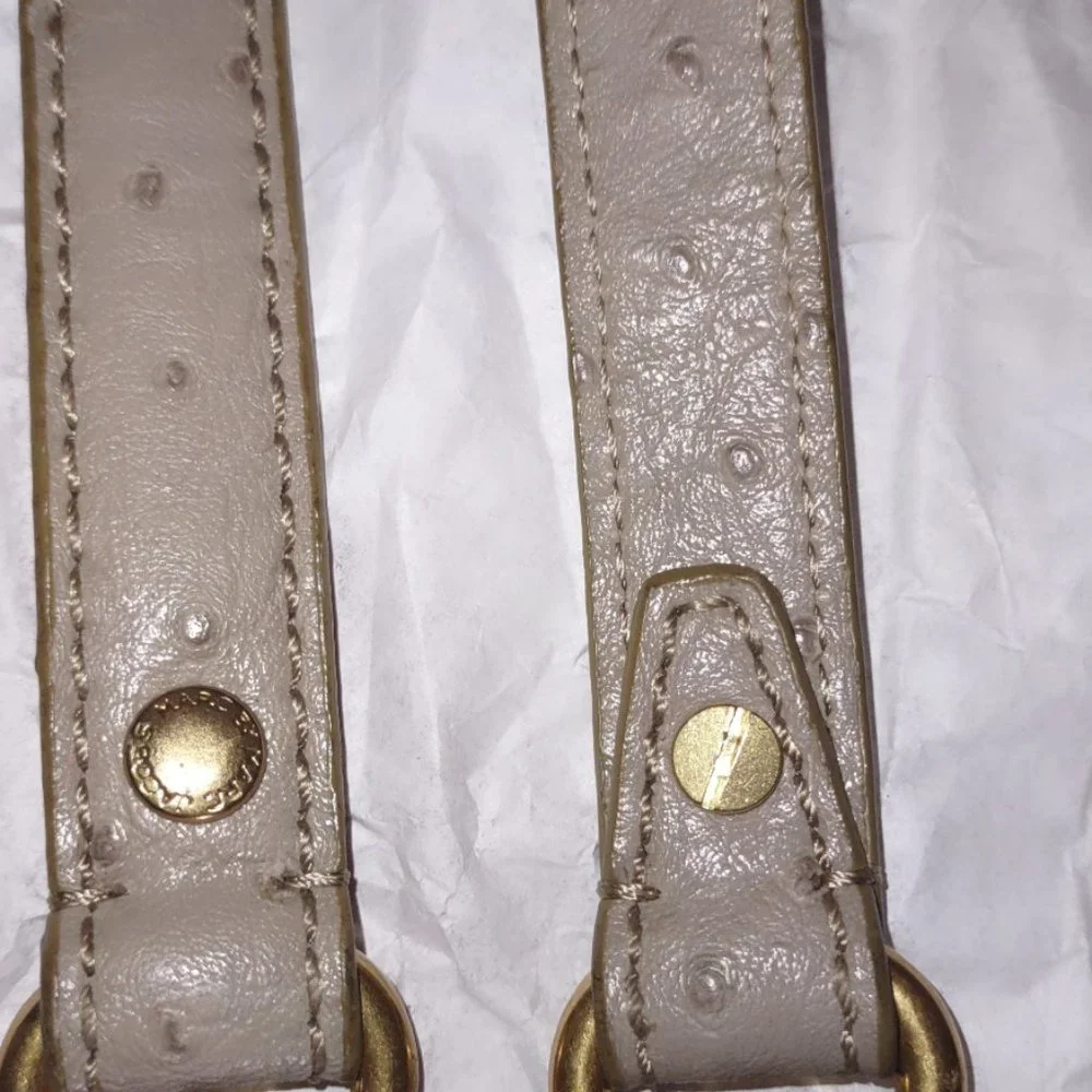 Marc Jacobs Adjustable Strap - Picture 8 of 10